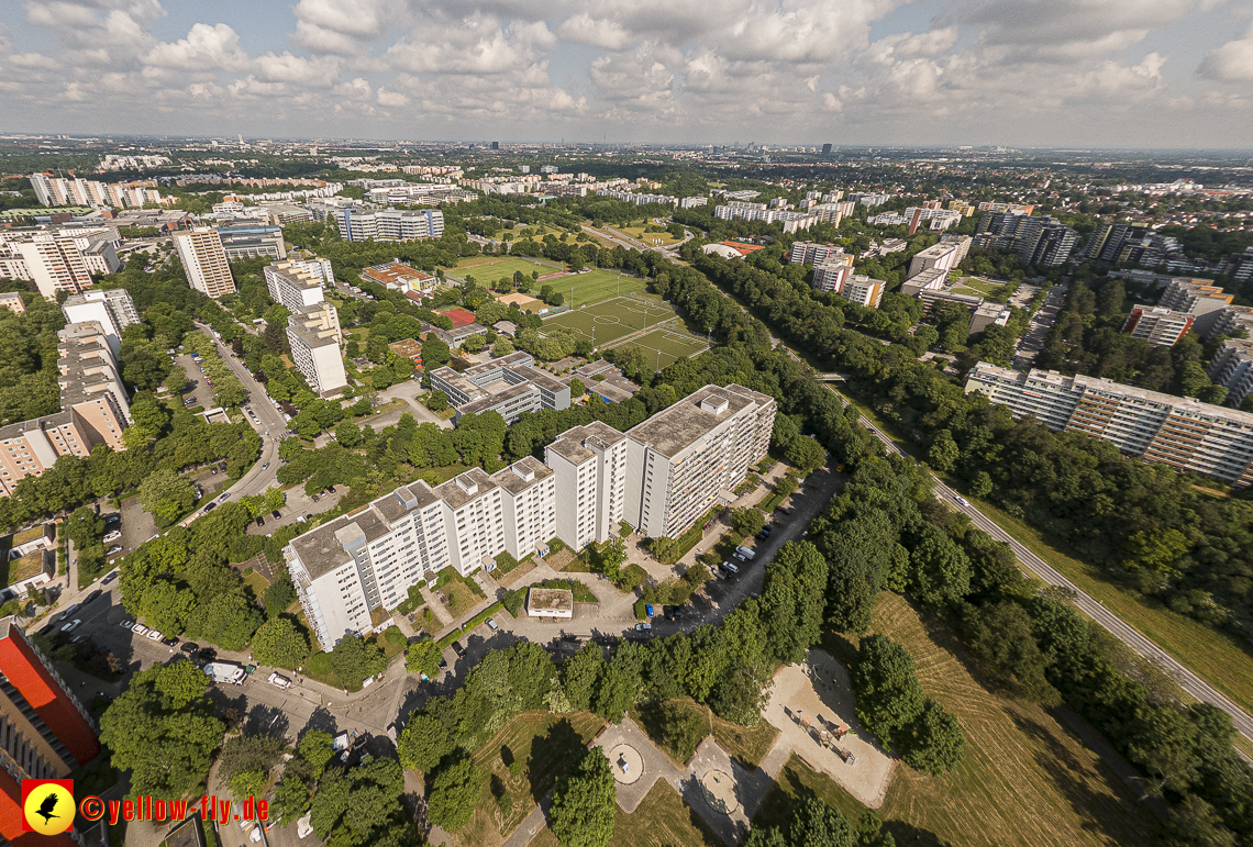 07.06.2023 - Annette-Kolb-Anger, Perlach Stift und Aufstockung in der Kafkastraße in Neuperlach